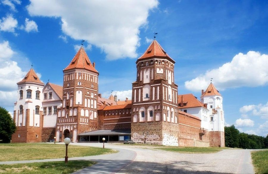 二手房赠与过户的费用是多少